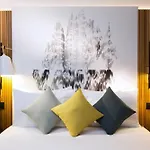 Drawing Hotel